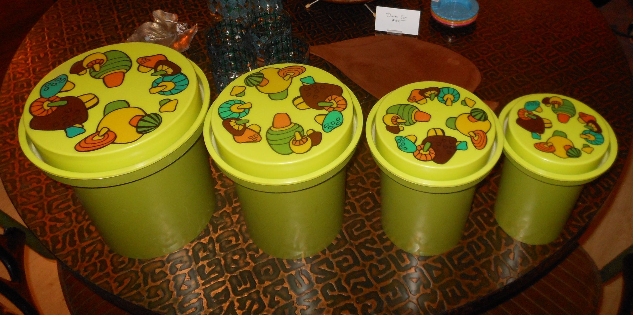 Vintage Rubbermaid Mushroom Canisters – Retro on 8th