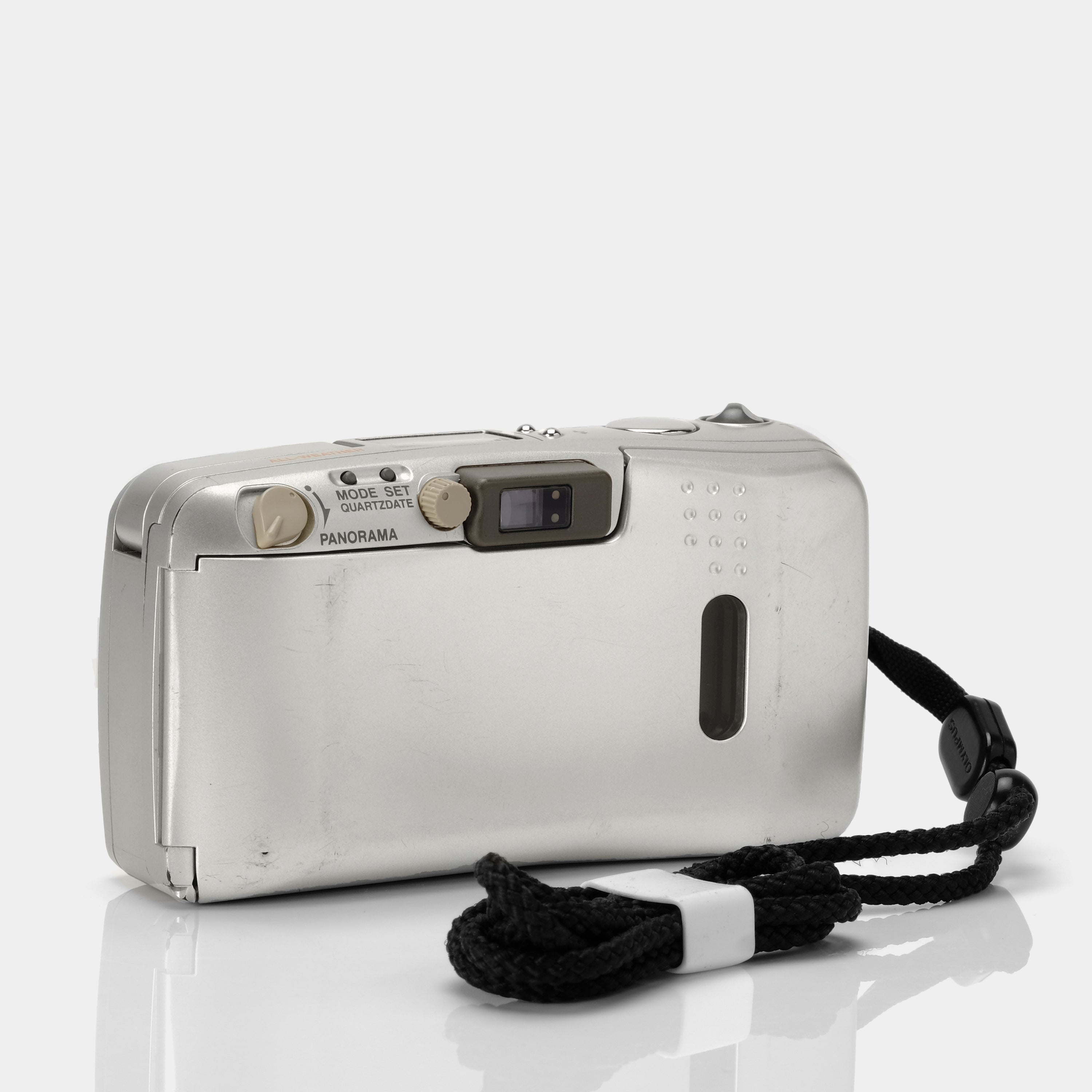 Olympus ∞ Infinity Stylus Zoom 115 Deluxe 35mm Point and Shoot