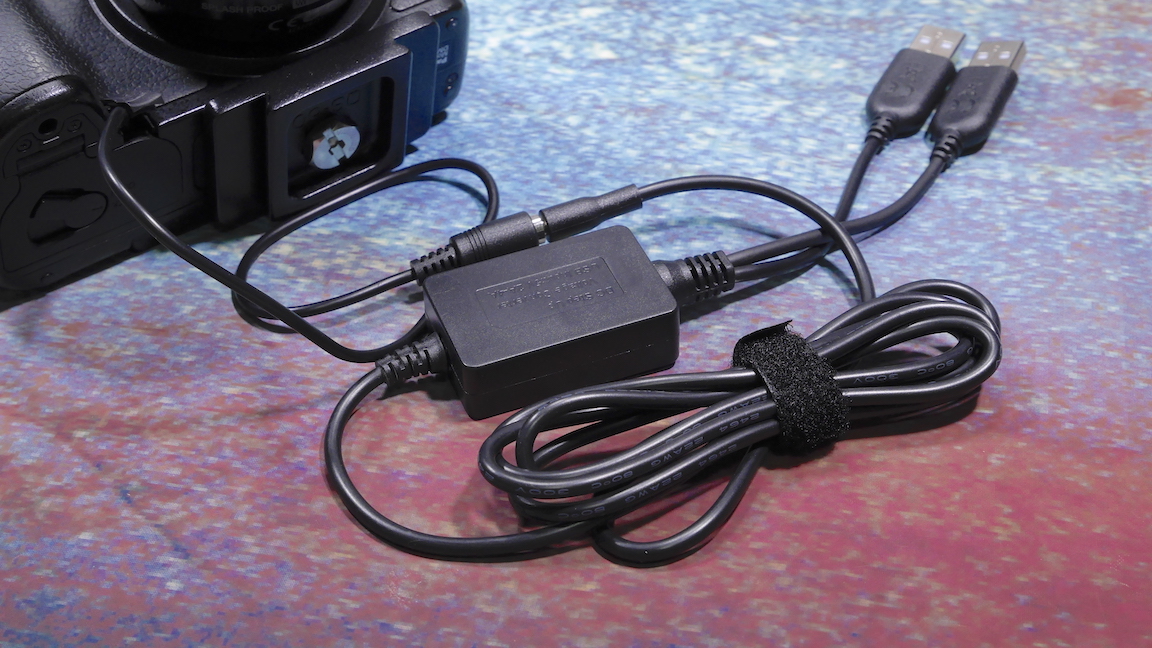レビュー】Panasonic GH4 GH5 G9等で使える デュアルUSB電源ACアダプタ