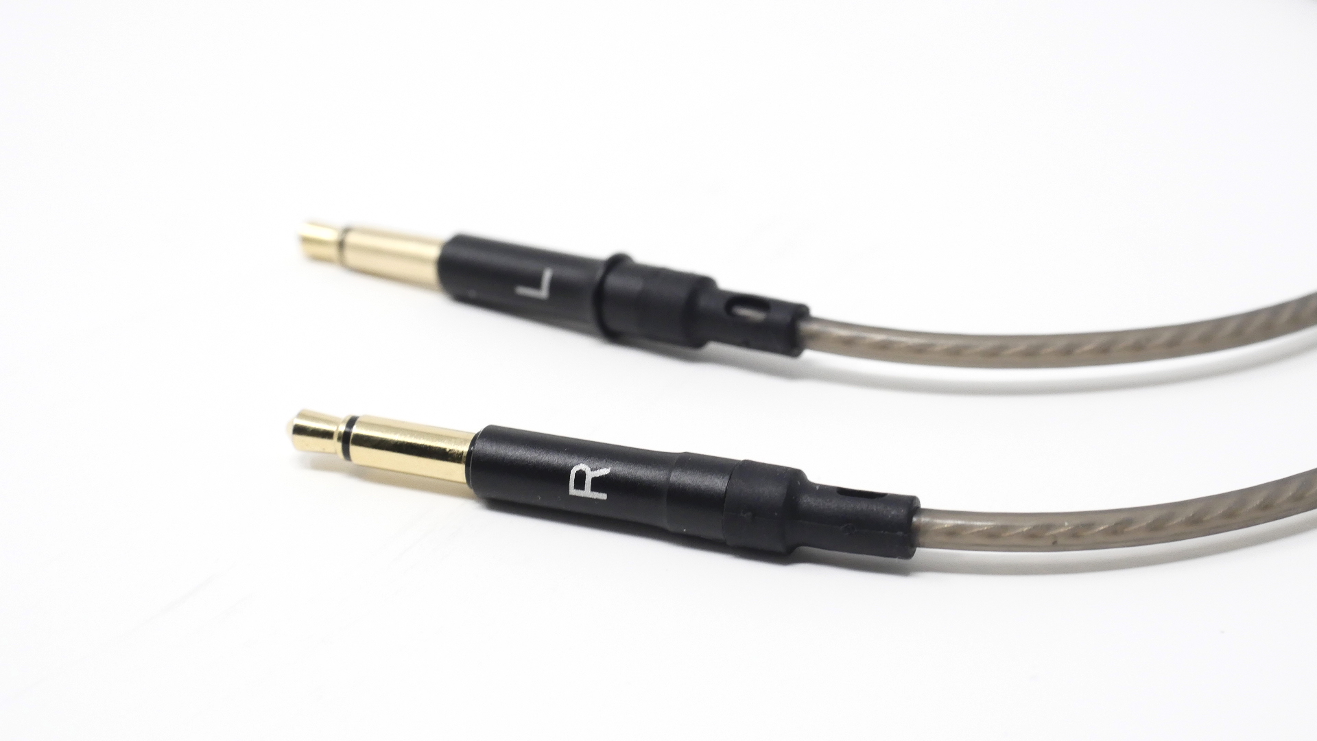 レビュー】MEZE AUDIO 99 SERIES 2.5 BALANCED CABLE を試す | REV69.COM