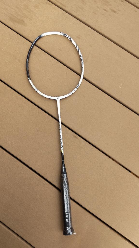 YONEX アストロクスゲーム AX99-G-825（ホワイトタイガー） ASTROX