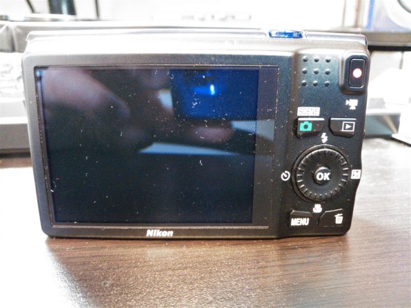 ニコン COOLPIX S6200 [ブリリアントレッド] 価格比較 - 価格.com