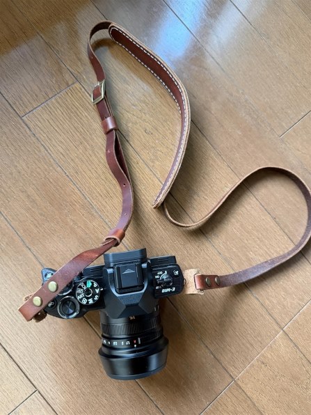 オリンパス OM-D E-M10 Mark IV EZダブルズームキット [ブラック] 価格