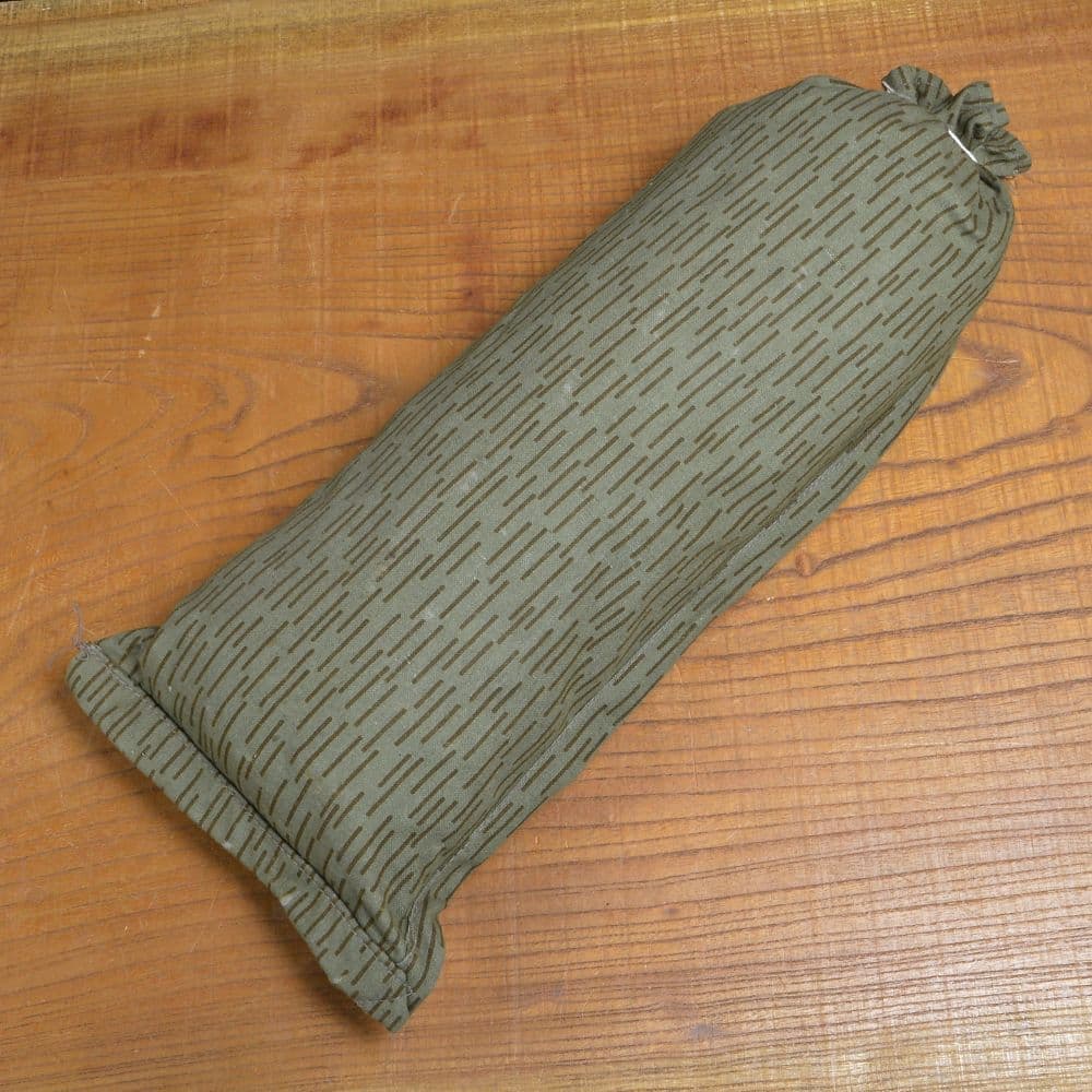 ドイツ軍放出品 テント用ポール&ペグセット 旧東ドイツ 収納袋付き