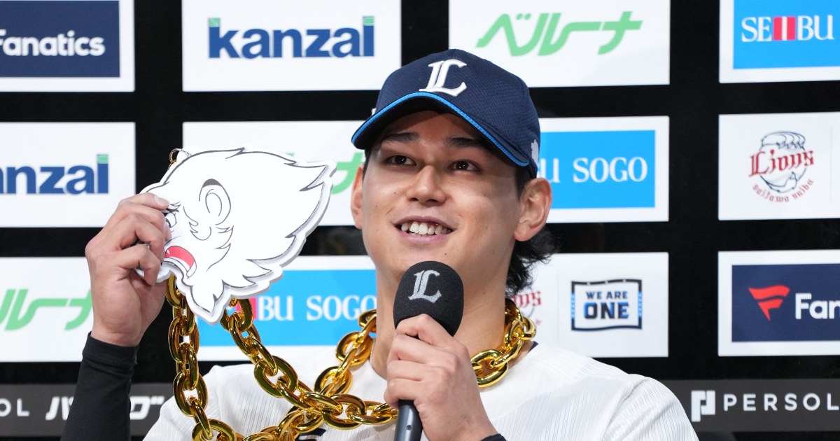 埼玉西武ライオンズの「デカすぎるネックレス」が空前の大ヒット