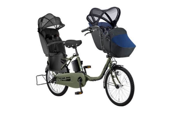 3人乗り用チャイルドシート付きギュット・クルーム・DX パナソニック