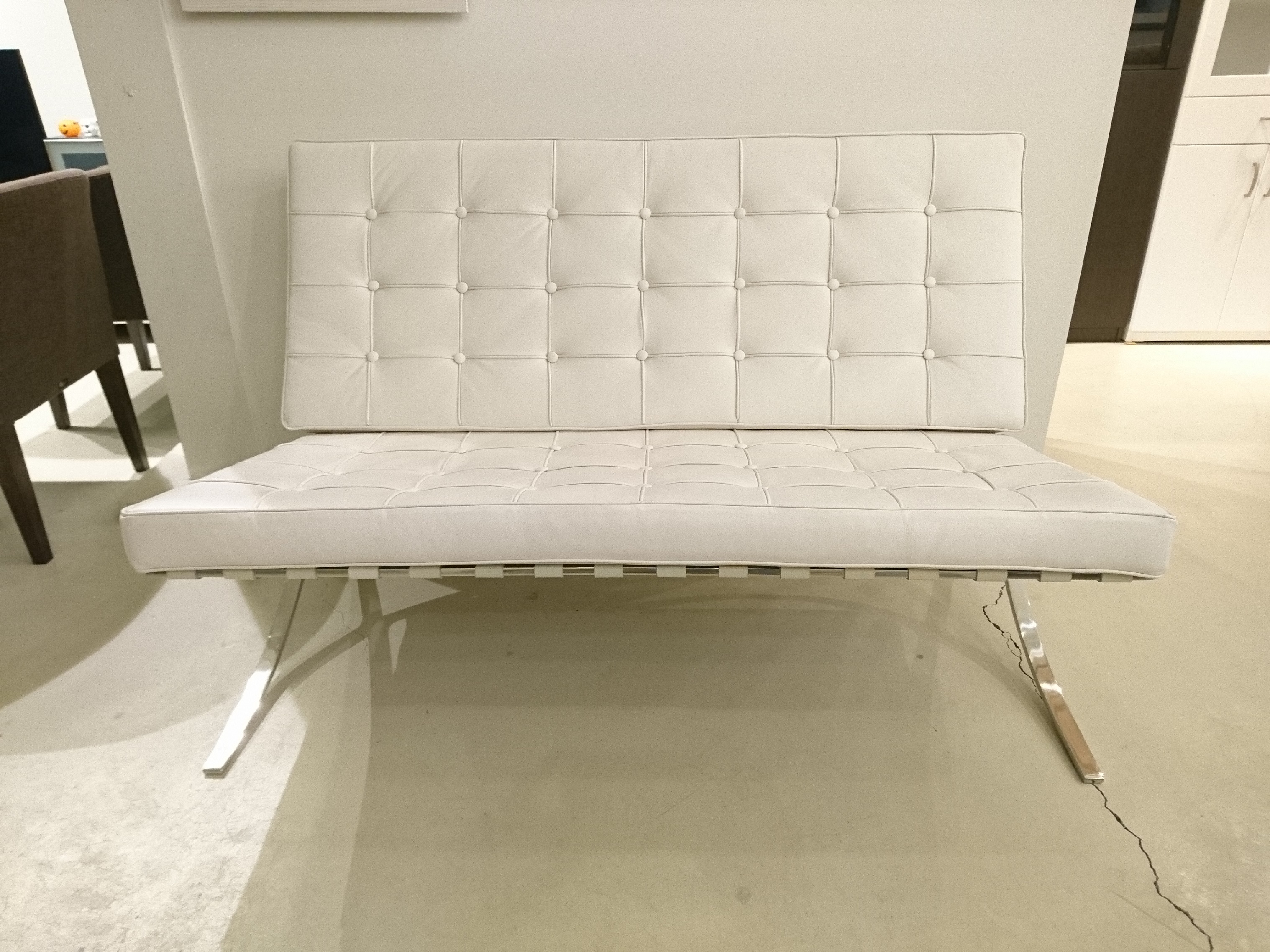 ソファー／バルセロナチェア／2シーター／ホワイト／リプロダクト品