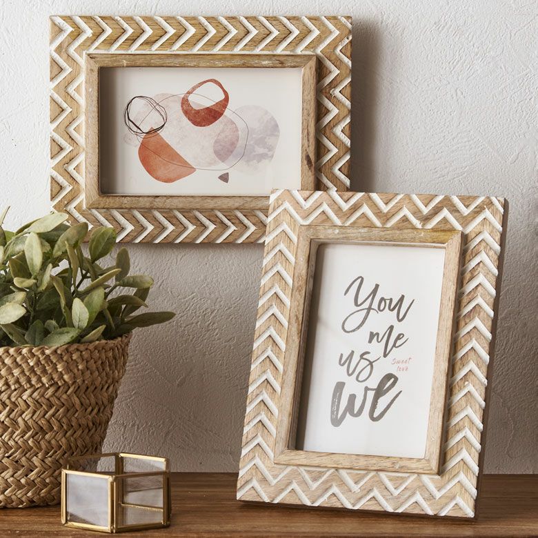 フォトフレーム 写真立て 木彫り 木製 マンゴーウッド シェブロン 縦