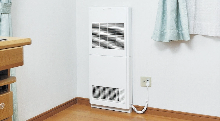 温水ルームヒーター（壁掛型） － リンナイ