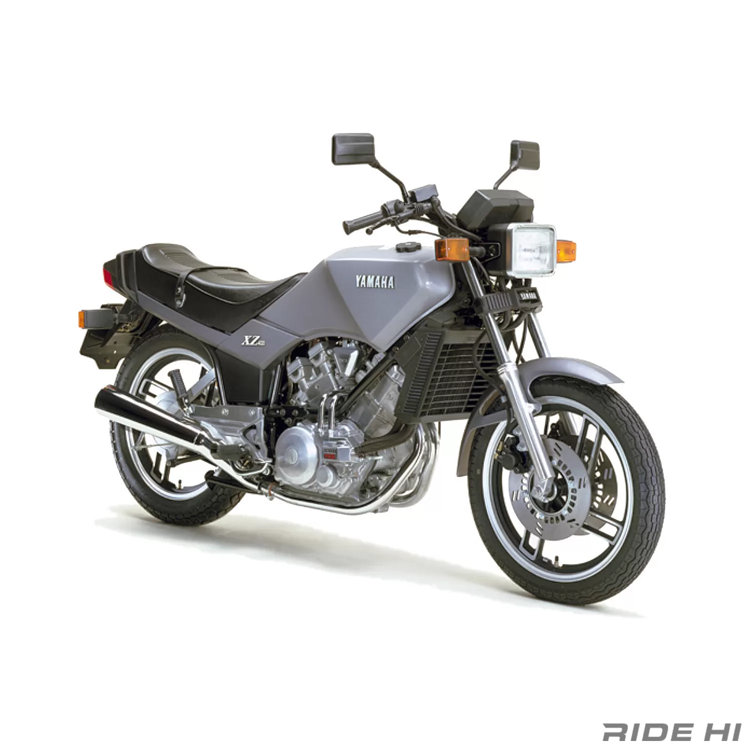 XZ400が目指したのは2気筒の水冷DOHC4バルブスーパースポーツ！【この