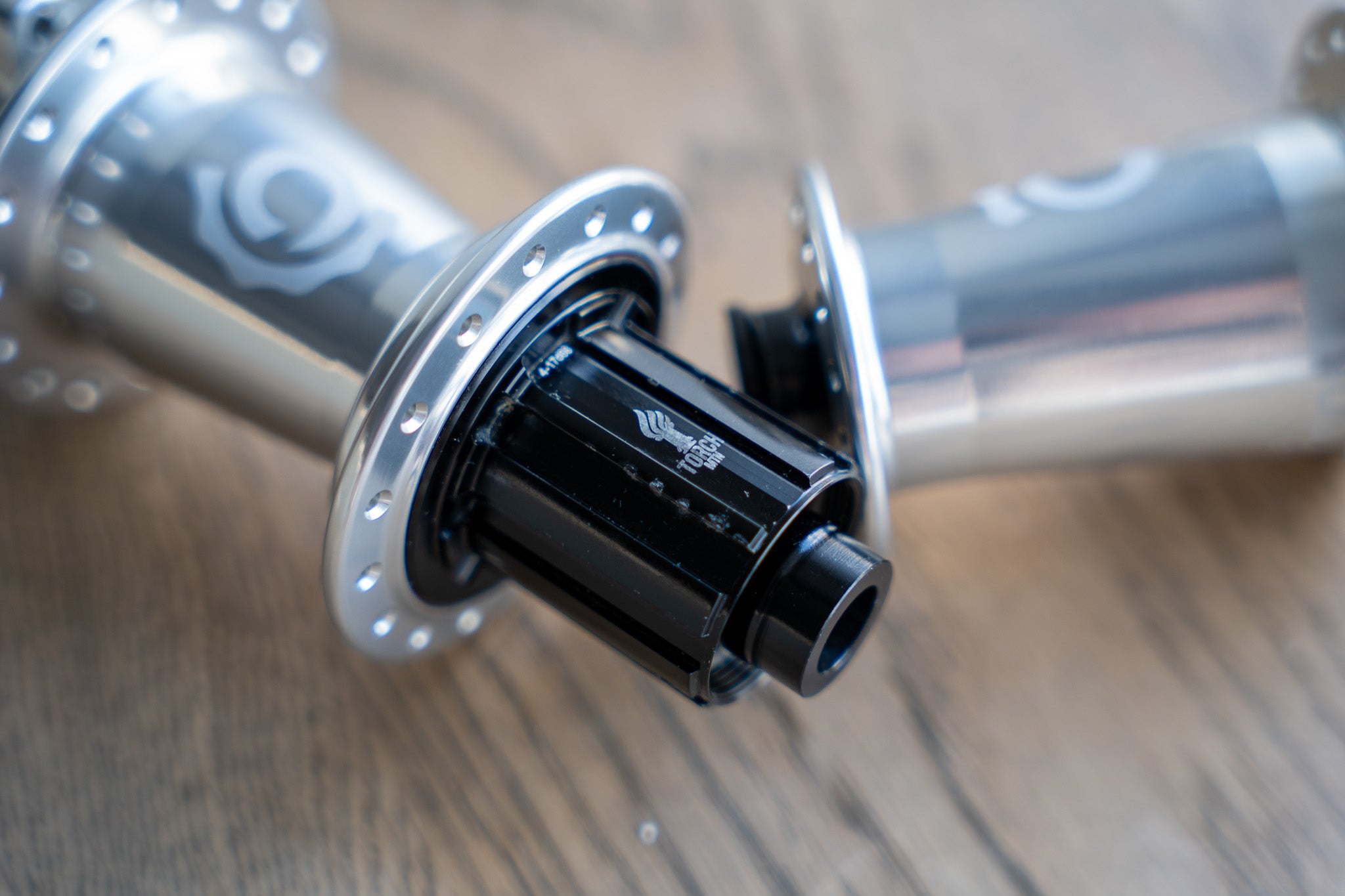 中古】INDUSTRYNINE TORCH MTBハブ リビルト品 – Grumpy Bike Shop