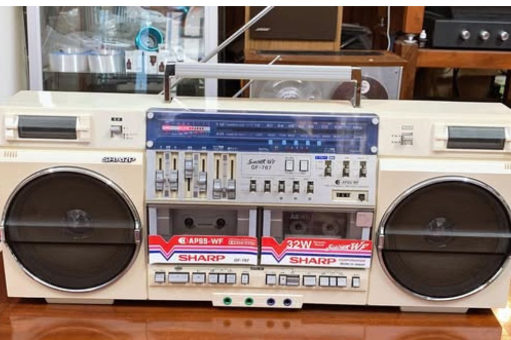 レトロなラジカセ販売店｜おすすめのラジカセ「SHARP（シャープ） The