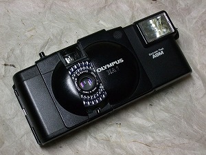 コンパクトカメラ：オリンパス XA1ついて その1
