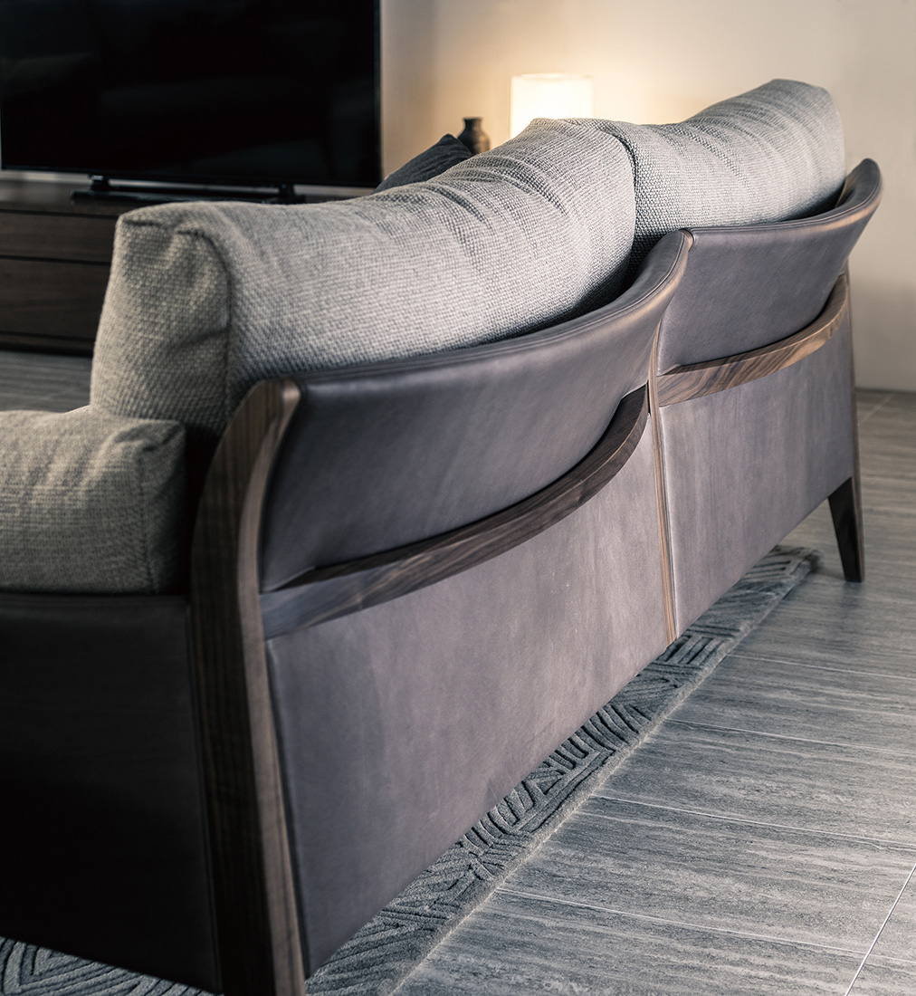 DIANA（ダイアナ）｜Sofas｜Ritzwell（リッツウェル）