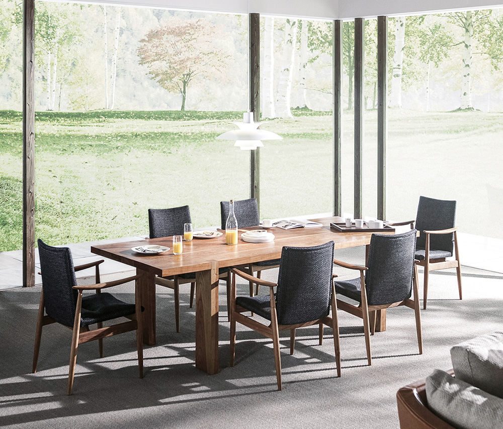 RIVAGE（リヴァージュ）｜Chairs｜Chairs / Armchairs｜Ritzwell