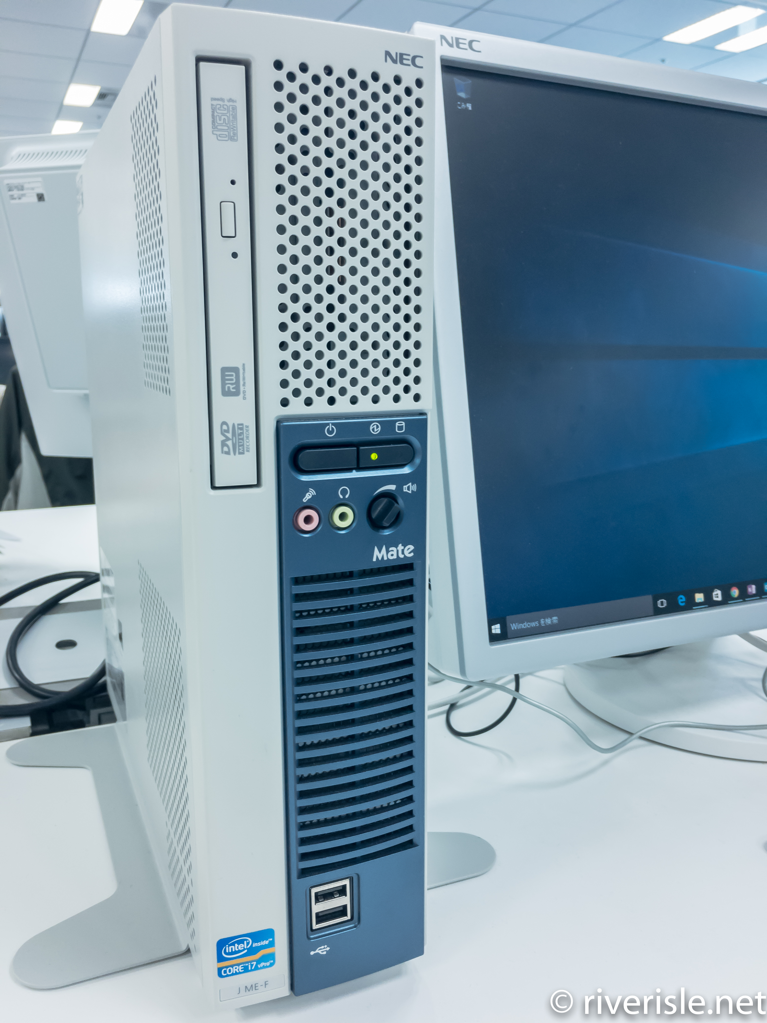 NEC Mate J タイプME (MJ34H/E-F)にWindows 10をインストールするには