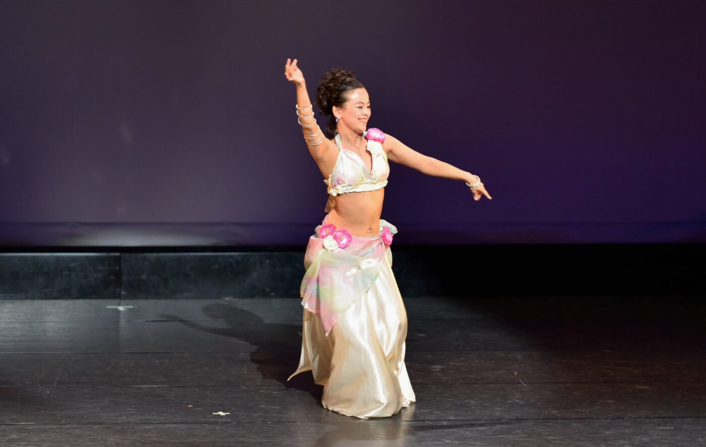 ベリーダンスは全ての女性にオススメ♡その特徴と魅力をベリーダンス