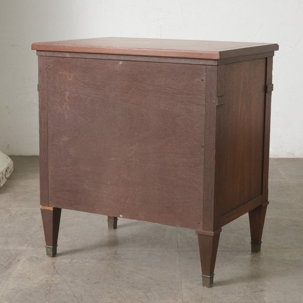 TRIUNE ナイトテーブル｜ドレクセル・ヘリテイジ DREXEL HERITAGE