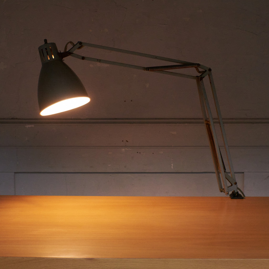 ヴィンテージ Z-Light デスクライト｜山田照明 YAMADA SHOMEI – rocca