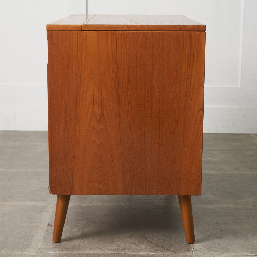 ヴィンテージ キャビネット｜フィールドボール・モベルファブリク