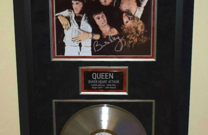 Queen - Sheer Heart Attack, Freddie Mercury, Brian May, Roger