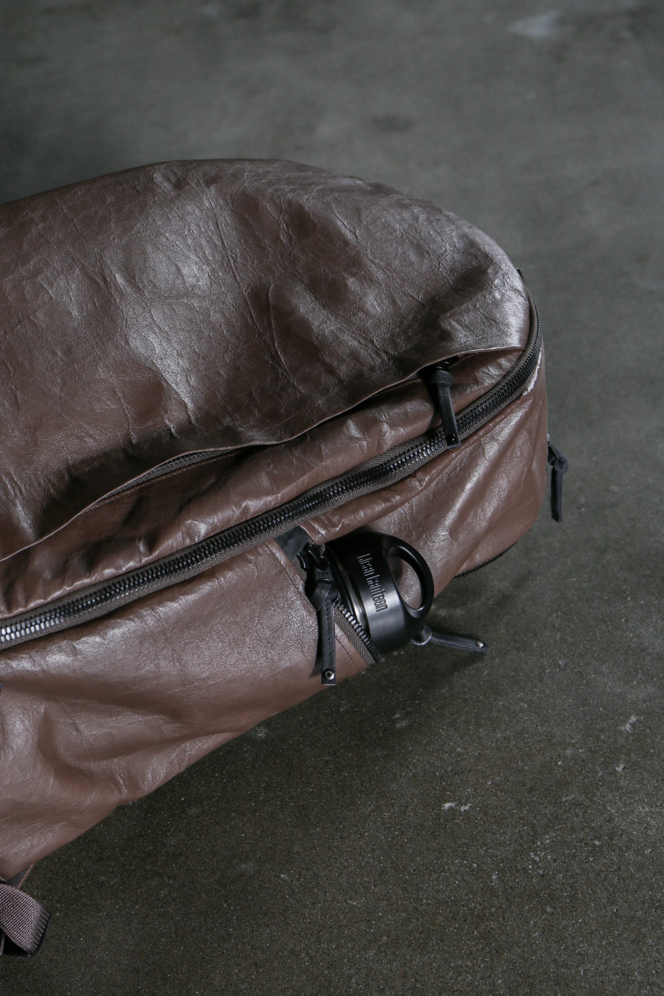 rofmia × Carryology Daypack V2 L #Brown