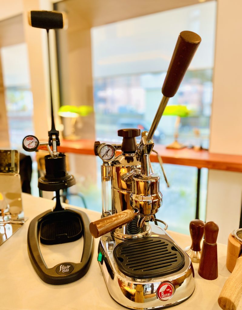 手動エスプレッソマシンを体験しませんか？ – COFFEE ROASTERY MEGURO