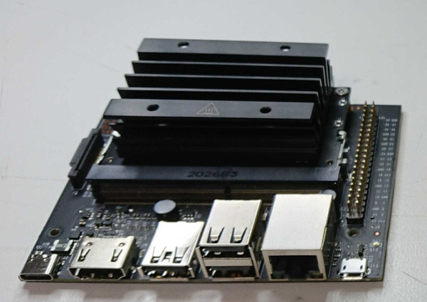 AI学習の新定番「NVIDIA Jetson Nano 2GB 開発者キット」実機レビュー