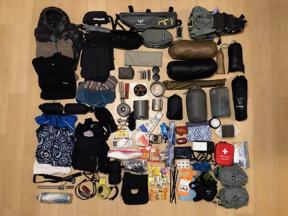 自転車キャンプ・ツーリングの「衣食住」に必要な装備・ギア34選