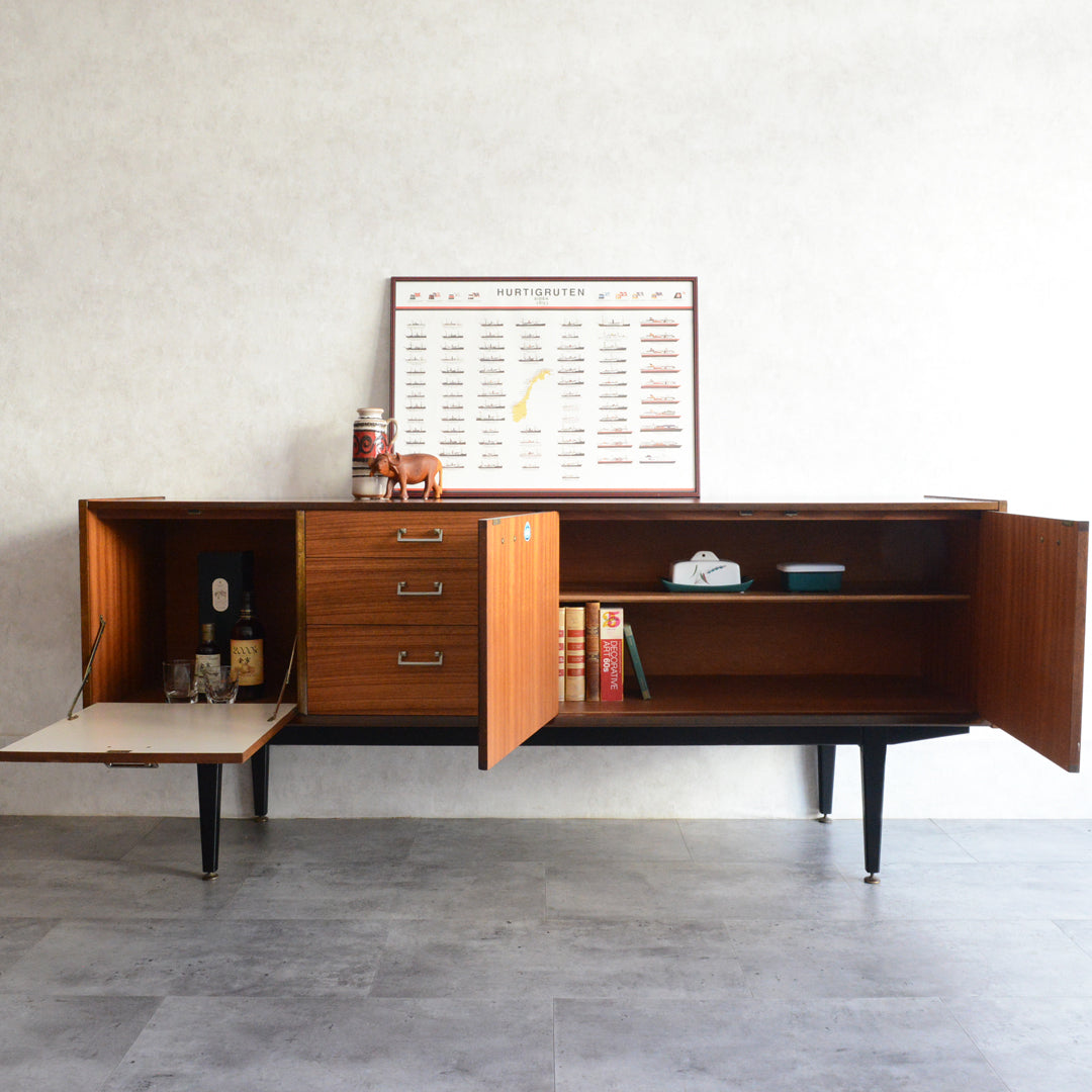 サイドボード – tagged 