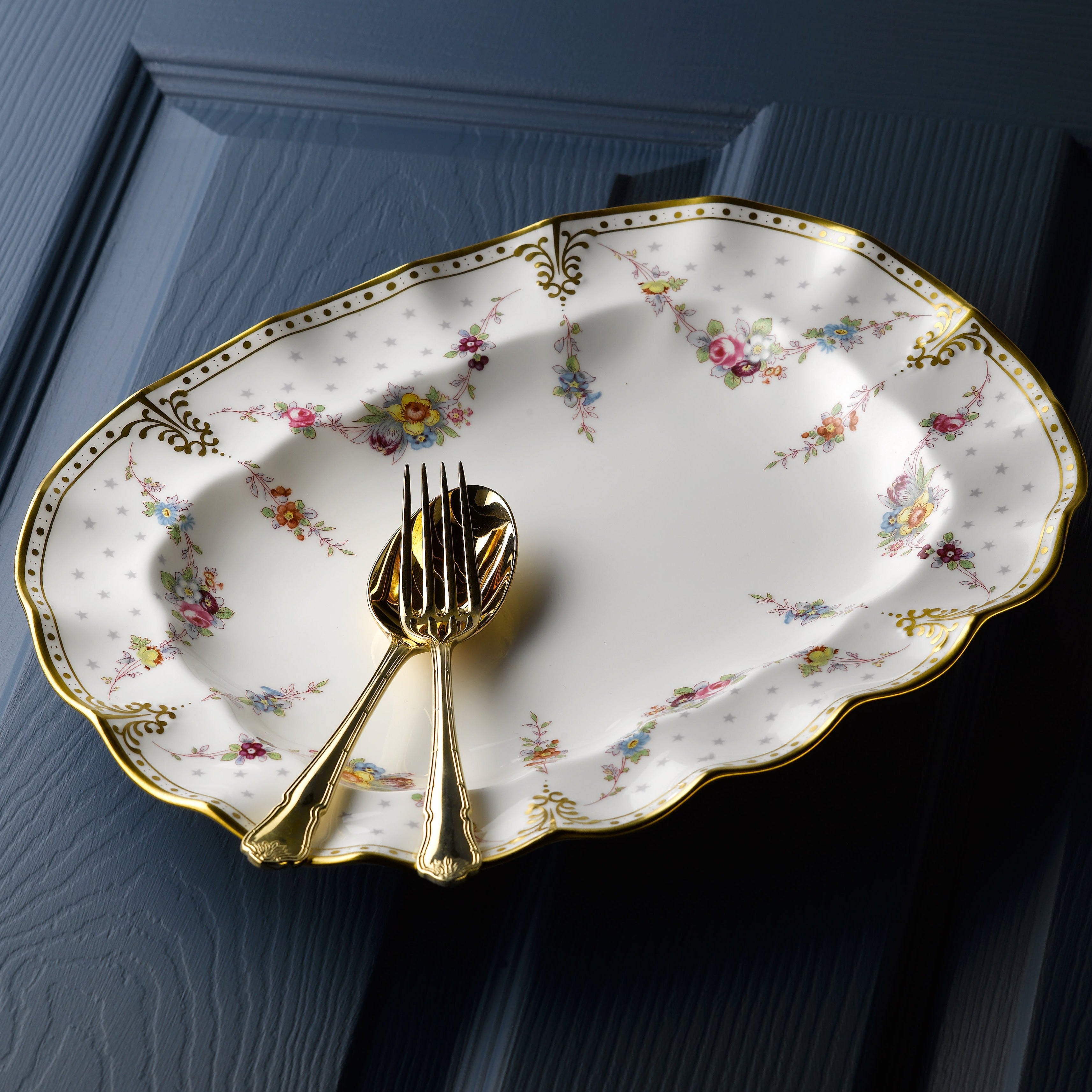 ロイヤルアントワネット オーバルディッシュ (32.5cm - 37.5cm