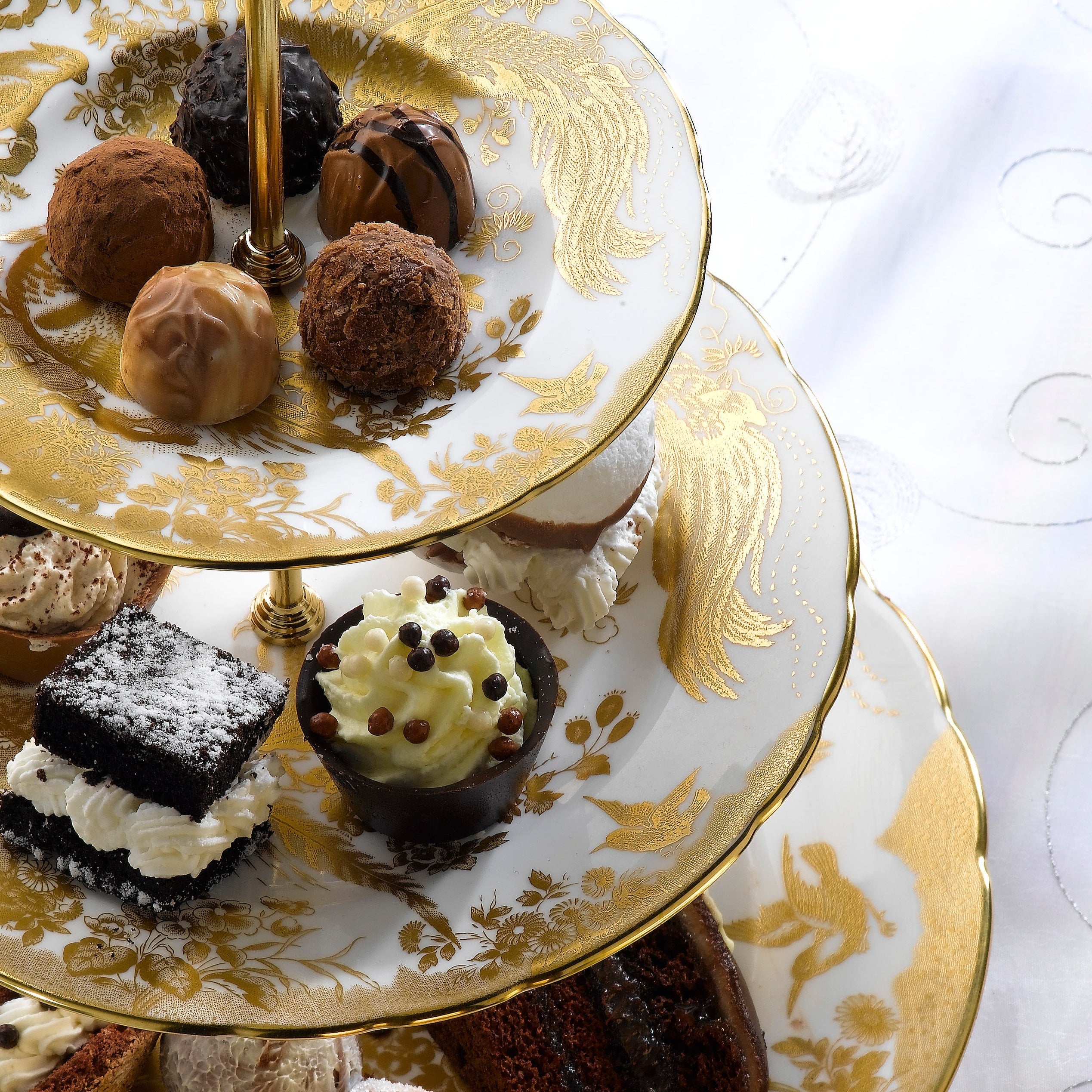 エイビス ゴールド ケーキスタンド(2-3段) – ロイヤルクラウンダービー