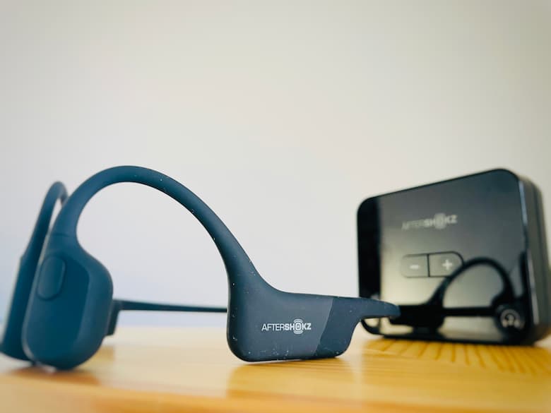 徹底レビュー】Aftershokz 「骨伝導ワイヤレス ヘッドホン テレビ用