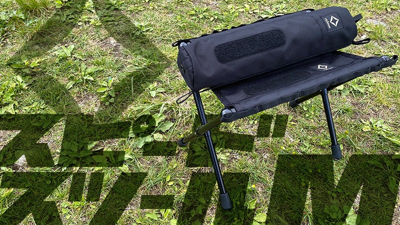 ヘリノックスのタクティカルスピードスツールMが秀逸！天板セットで