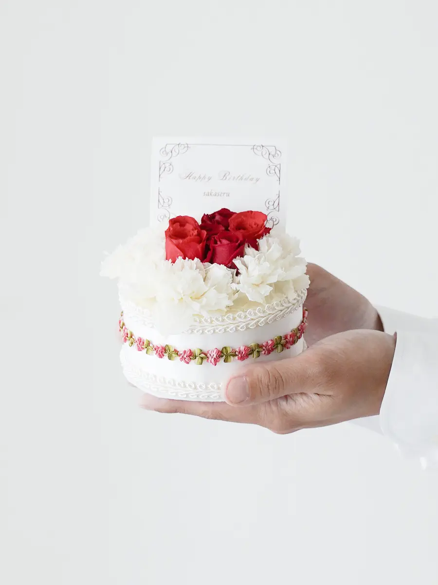 文字入れできる プリザーブドフラワーのフラワーケーキ S｜フラスタ