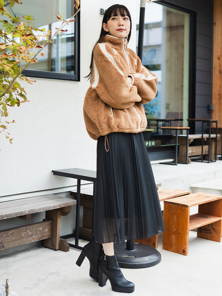 UGG (アグ) 裏フリース フルジップ ボアジャケット Nikia Crochet