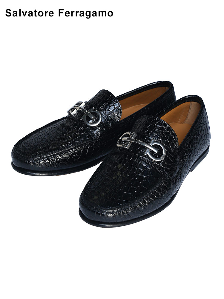 Salvatore Ferragamo (サルバトーレフェラガモ) 型押し ガンチーニ