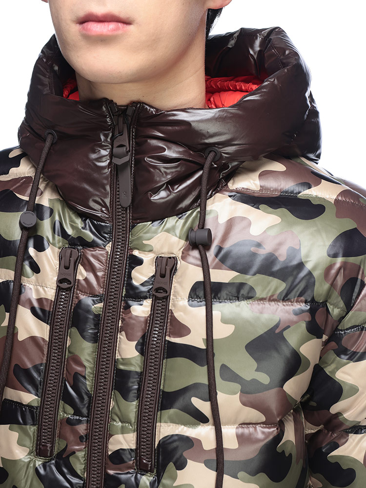 MACKAGE (マッカージュ) カモフラージュ 迷彩 フルジップ ダウン