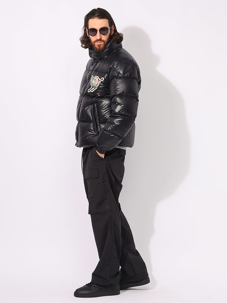 MONCLER (モンクレール) スキーワッペン フルジップ ダウンジャケット