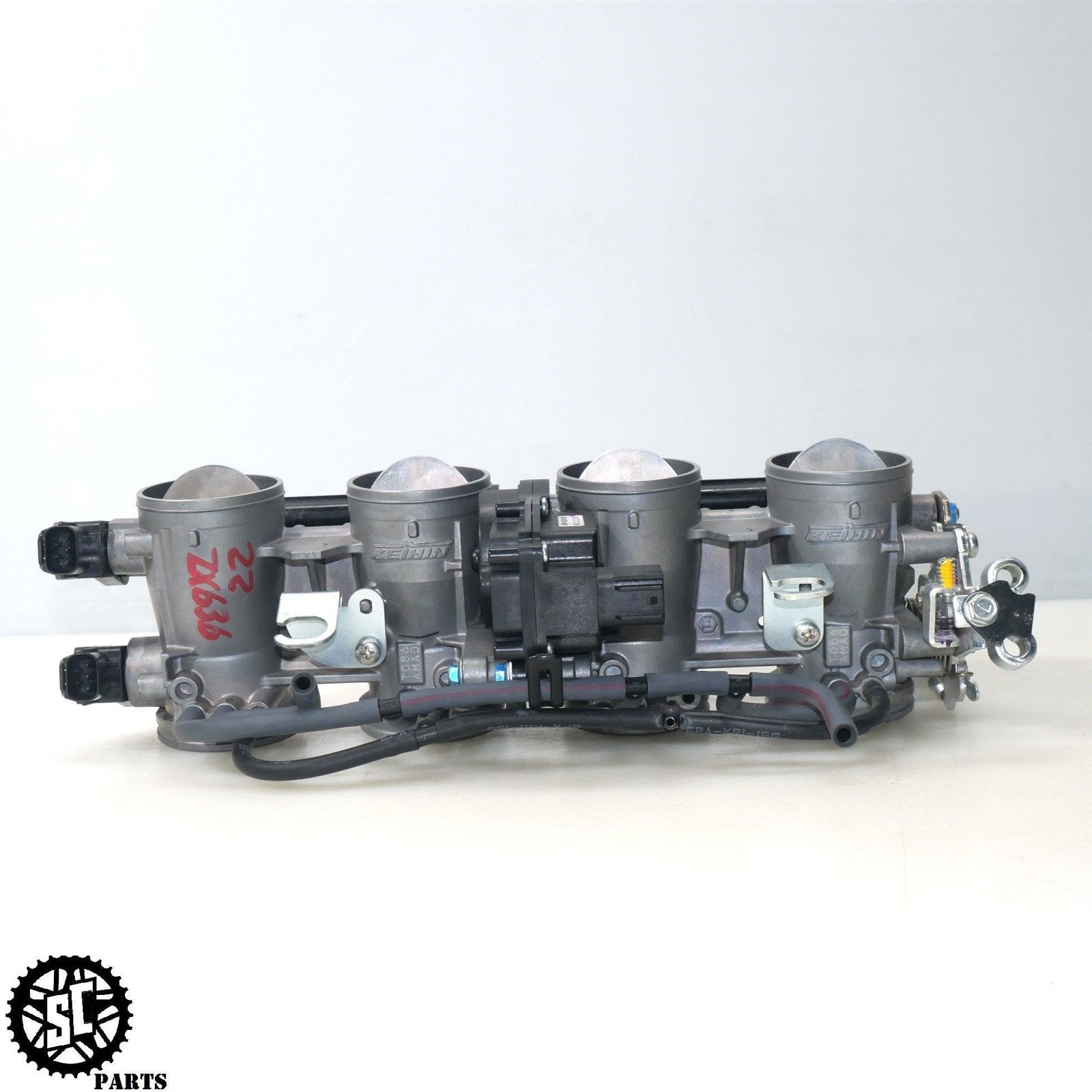 2022 KAWASAKI NINJA ZX6R ZX636 THROTTLE BODIES K62 – SALVAGECYCLEPARTS