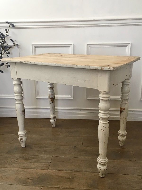 フランスシャビーシックなデスクはかわいいアンティークネットショップ