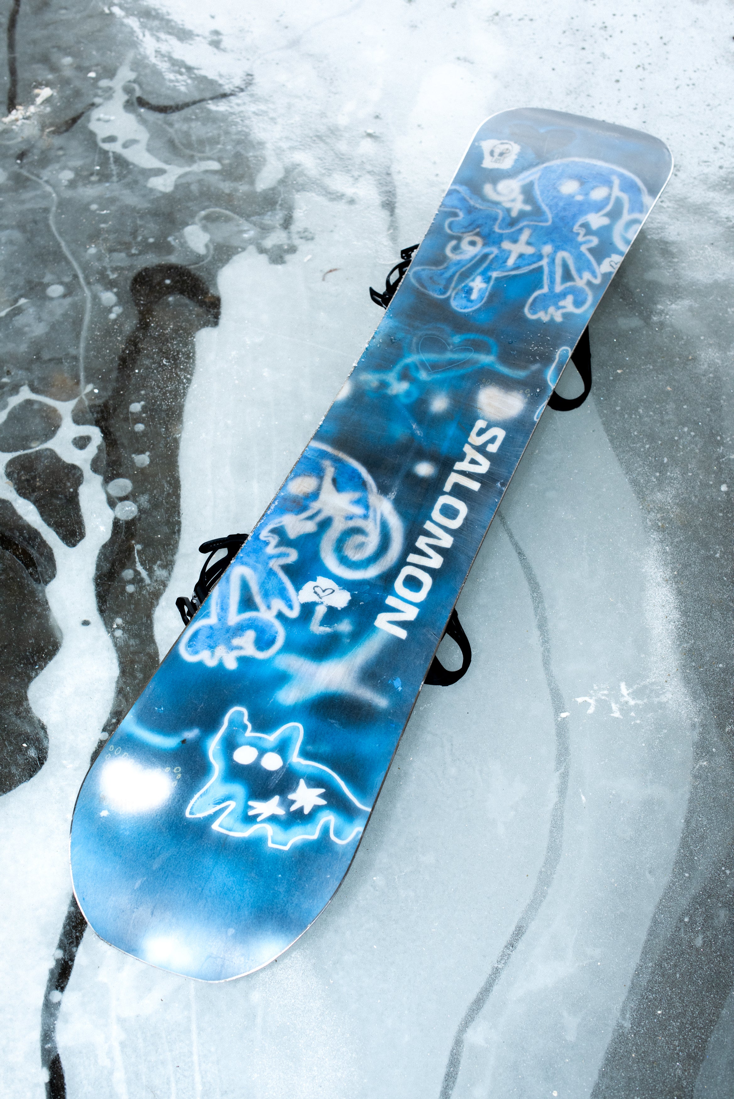 ABSTRACT – サロモン公式オンラインストア