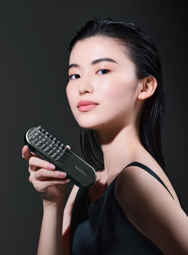 EMSリフトブラシ 3Dケア | SALONIA(サロニア)公式サイト