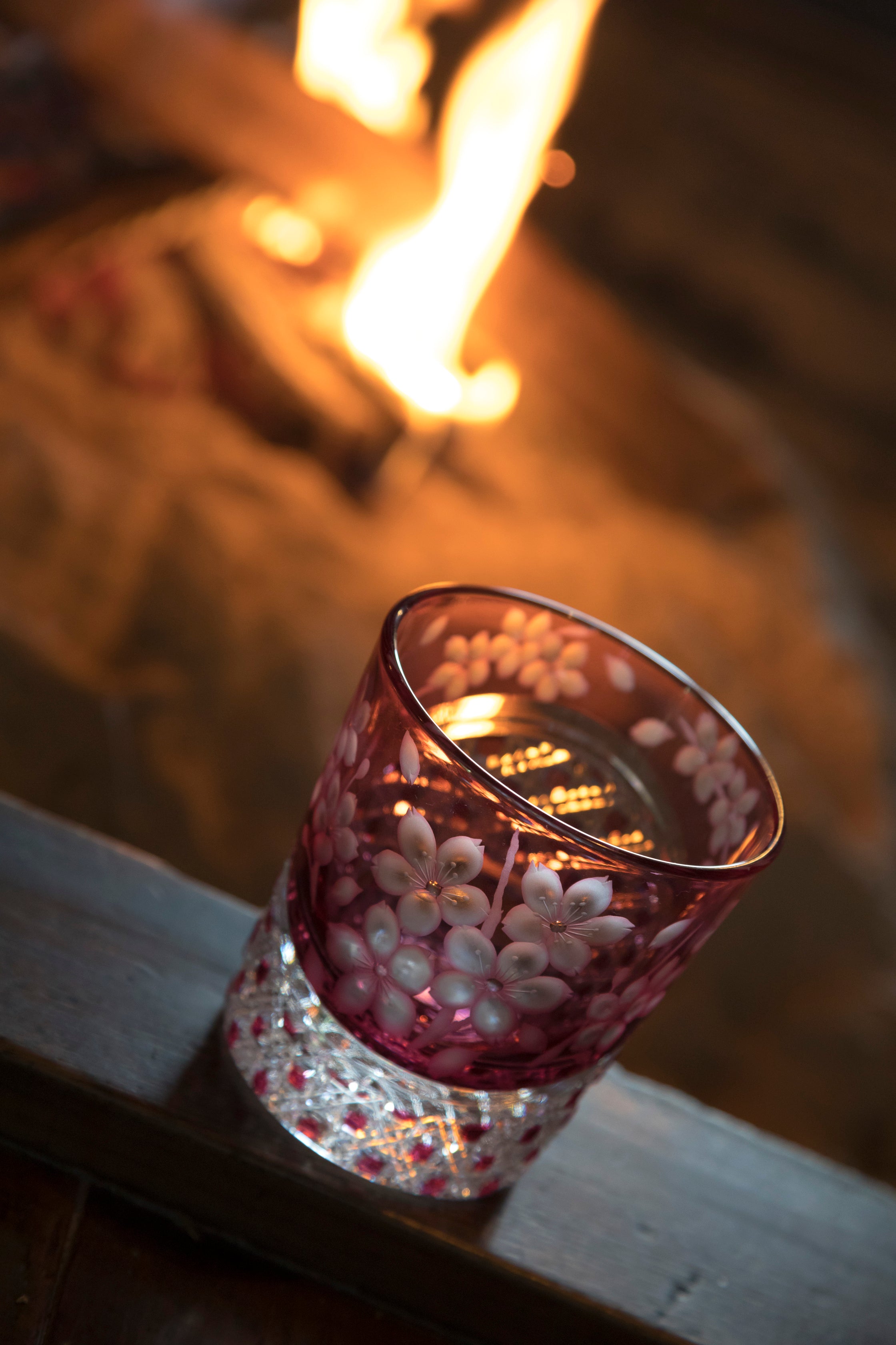 江戸切子 細小路圭作 桜花 金赤 MH-239-R – 硝子工房 彩鳳