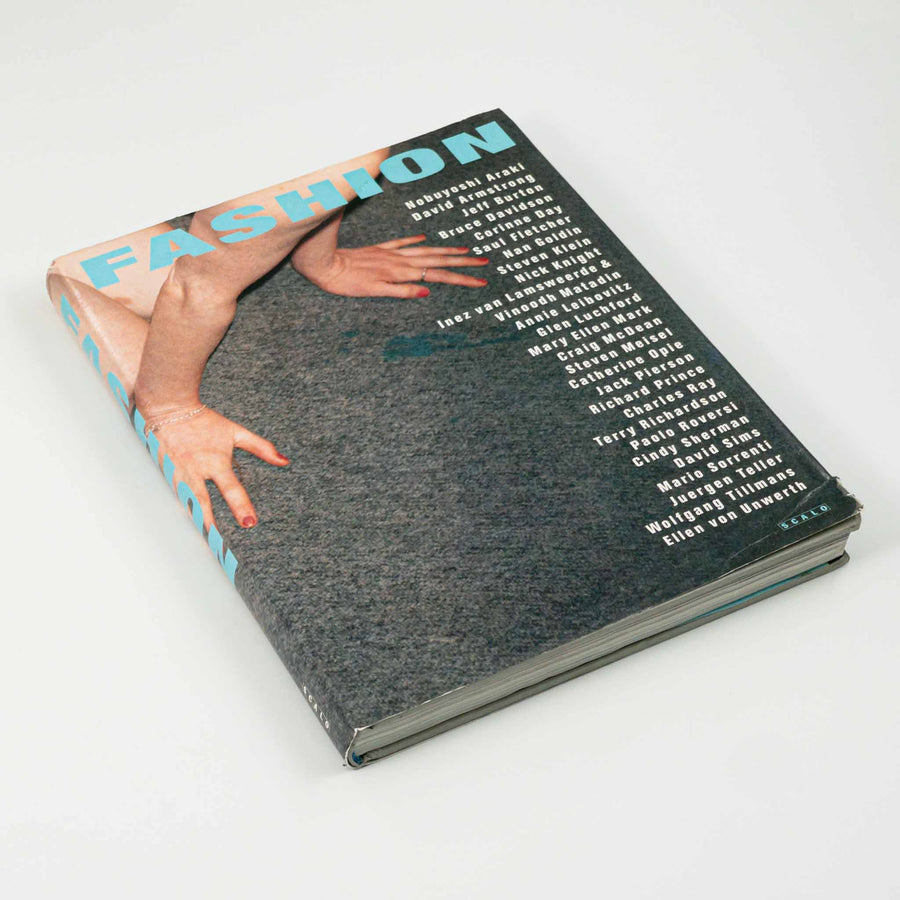 Fashion: Photography of the Nineties – Saint Page