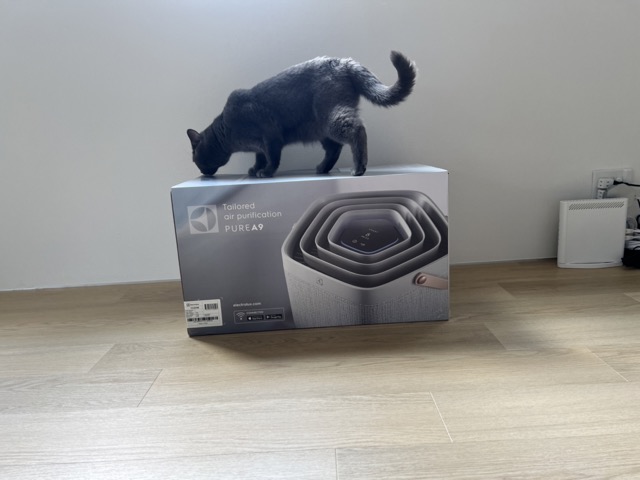 エレクトロラックスの空気清浄機Pure A9.2を購入！ - 旅とネコと好きなもの