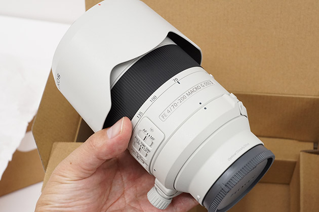 想像より軽くはないかな？FE 70-200mm F4 Macro G OSS II 到着!開梱!