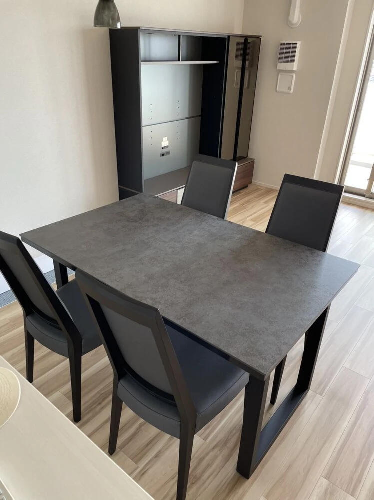 納品事例 セラミックテーブル ネオスEQ-R135TQN 綾野製作所 チェア