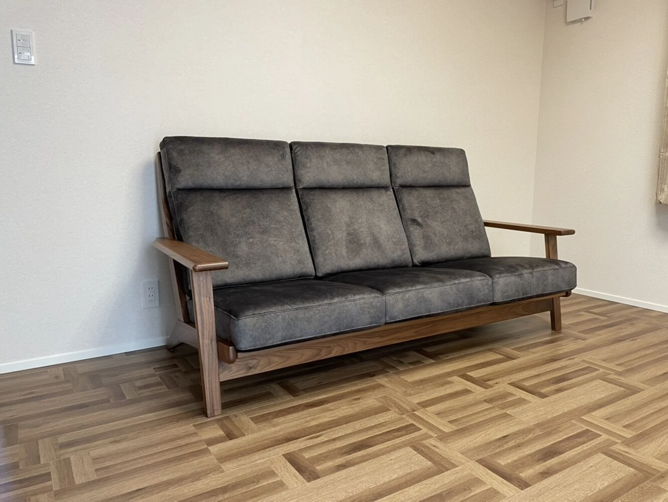 納品事例 ソファ(3P)tsumugi LC017-3P WN-WN-AF833 ナガノインテリア