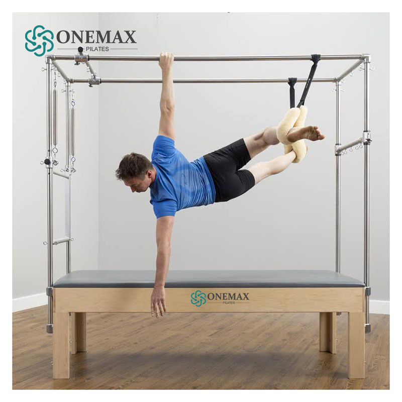 ONEMAXピラティスリフォーマーyキャデラックマシンピラティス